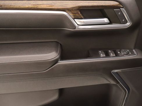 Used 2023 GMC Sierra 1500 Elevation image 14