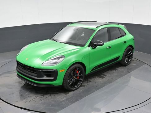New 2026 Porsche Macan GTS image 26