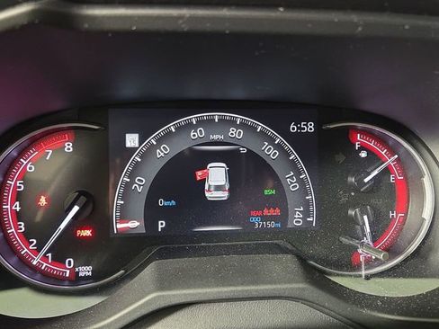 Used 2023 Toyota RAV4 XLE w/ Convenience Package image 16