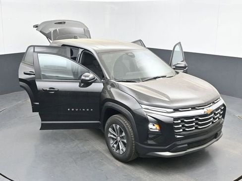 New 2026 Chevrolet Equinox LT w/ LPO, Floor Liner Package AWD/4WD image 49
