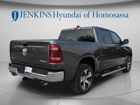 Used 2023 RAM 1500 Laramie AWD/4WD image 5
