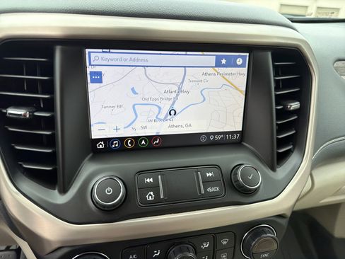 Used 2020 GMC Acadia Denali w/ Technology Package image 13