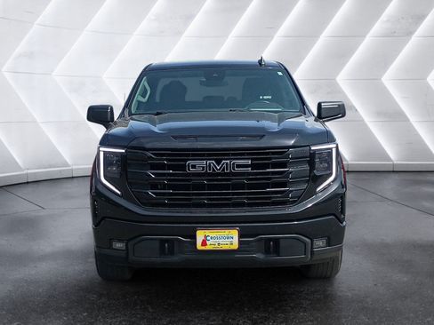 Used 2023 GMC Sierra 1500 Elevation AWD/4WD image 9