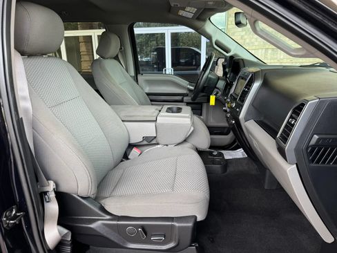 Used 2018 Ford F150 XLT w/ Equipment Group 302A Luxury AWD/4WD image 23