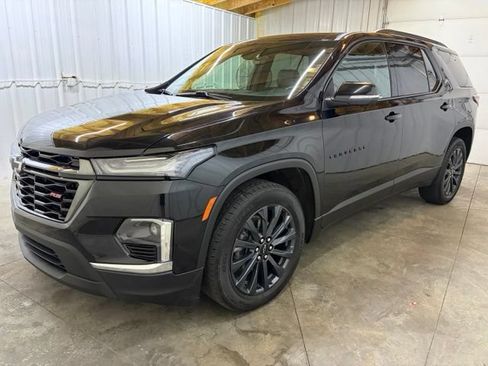 Used 2022 Chevrolet Traverse RS AWD/4WD image 3