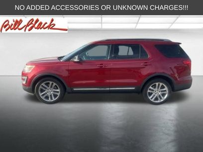Used 2017 Ford Explorer XLT w/ Equipment Group 202A