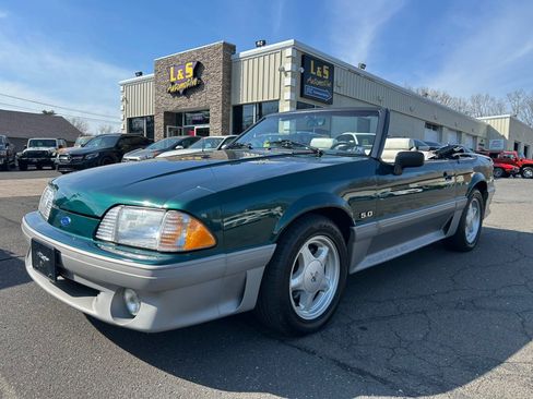 Used 1992 Ford Mustang GT image 1