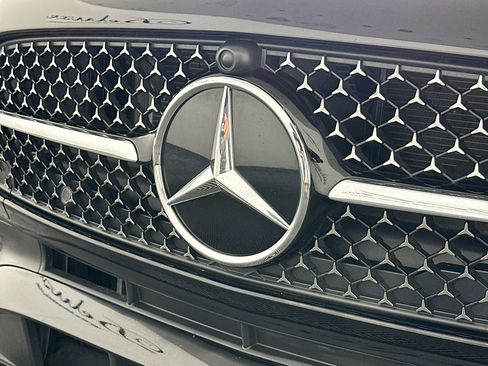 Used 2023 Mercedes-Benz C 300 4MATIC Sedan w/ AMG Line w/ Night Package image 33