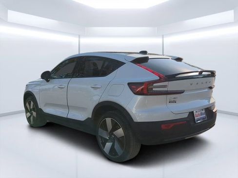 Used 2023 Volvo C40 P8 Recharge Ultimate w/ Protection Package Premier image 5