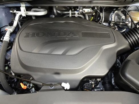 New 2026 Honda Odyssey Elite image 9