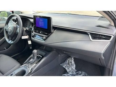 Used 2024 Toyota Corolla LE FWD image 40
