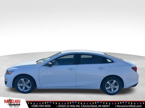 Used 2020 Chevrolet Malibu LS image 2