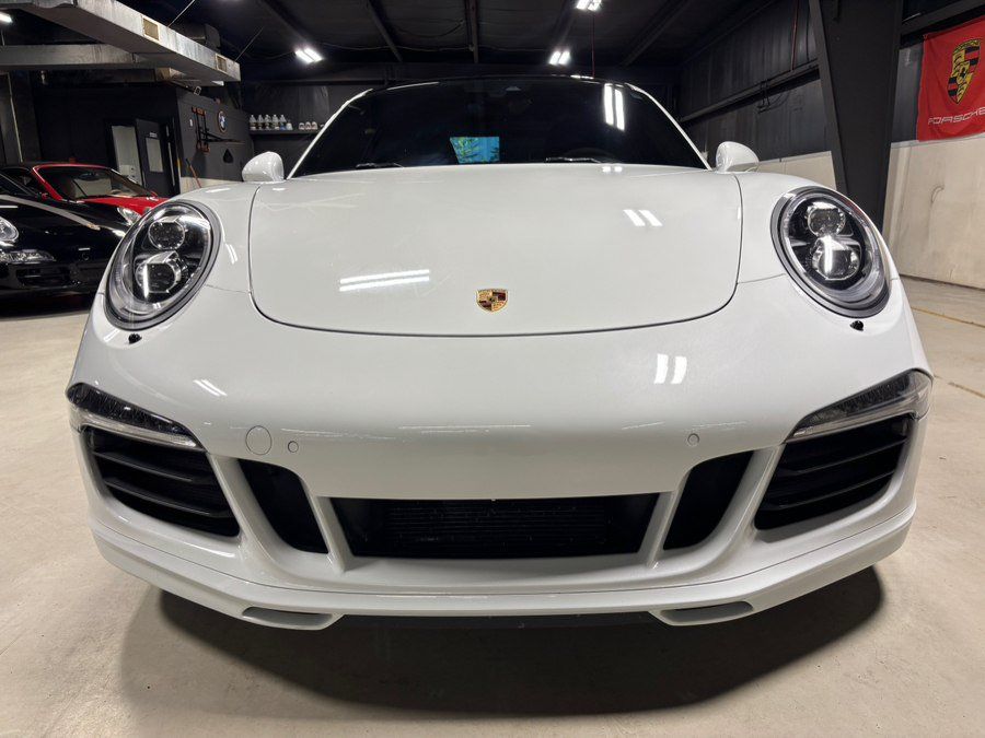 Used 2015 Porsche 911 Carrera S image 7