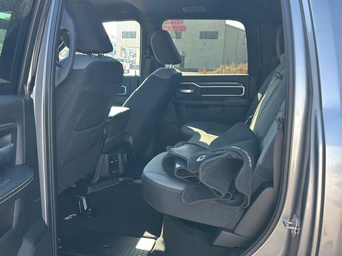 Used 2024 RAM 2500 Big Horn w/ Bed Utility Group image 9