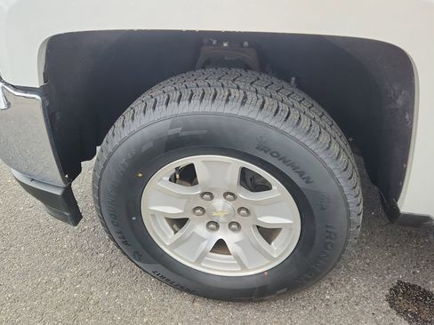 Used 2018 Chevrolet Silverado 1500 LT w/ All Star Edition AWD/4WD image 19