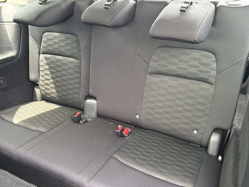 Used 2024 Nissan Pathfinder SV AWD/4WD image 20
