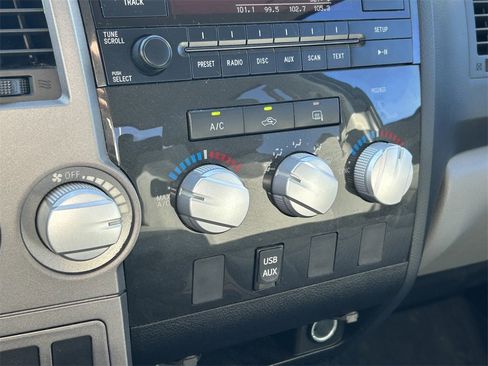 Used 2012 Toyota Tundra 2WD Double Cab image 35