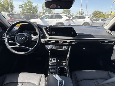 Used 2022 Hyundai Sonata Limited FWD image 14