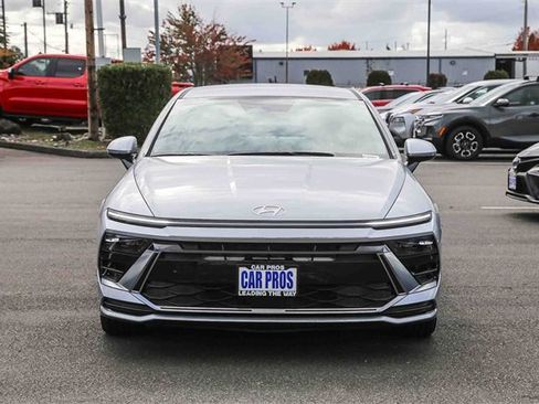 Used 2024 Hyundai Sonata SEL image 3
