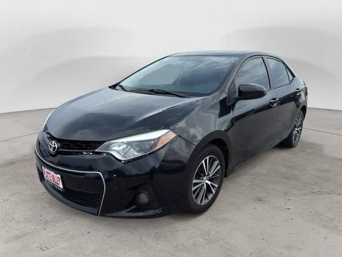 Used 2016 Toyota Corolla LE FWD image 1