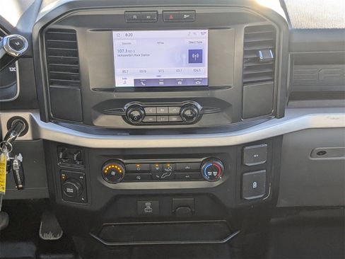 Used 2022 Ford F150 XL w/ Trailer Tow Package image 18