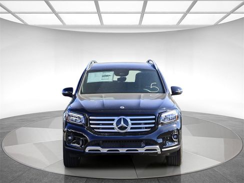 Used 2024 Mercedes-Benz GLB 250 4MATIC image 6