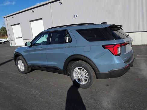 New 2026 Ford Explorer Active image 6
