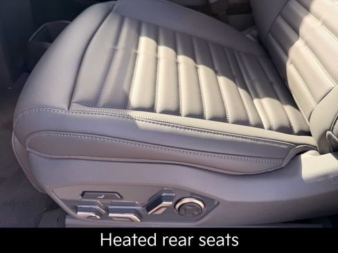 New 2026 Kia EV9 Land image 14