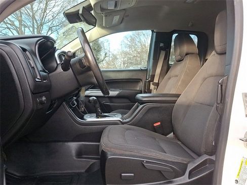 Used 2020 Chevrolet Colorado LT w/ Safety Package image 13
