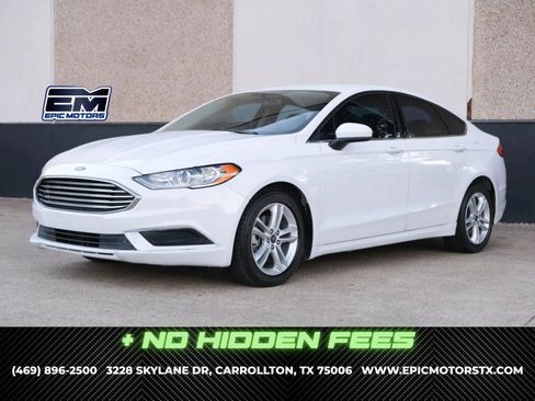 Used 2018 Ford Fusion SE image 1