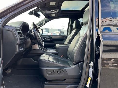 Used 2021 Chevrolet Suburban RST w/ Rear Media and Nav Package image 27