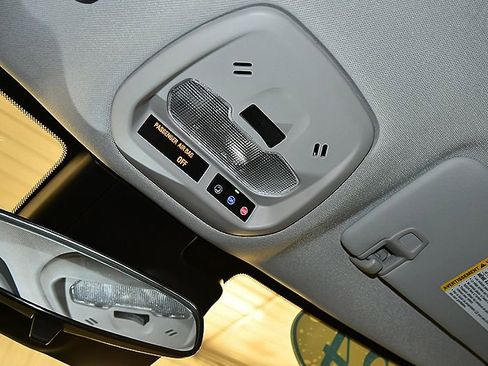 Used 2024 Chevrolet Trax LS w/ LS Convenience Package image 24