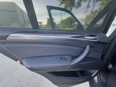 Used 2011 BMW X5 xDrive35i image 33