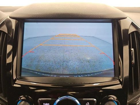 Used 2017 Chevrolet Cruze Premier FWD image 24