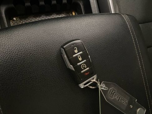Used 2019 RAM 1500 Big Horn AWD/4WD image 13