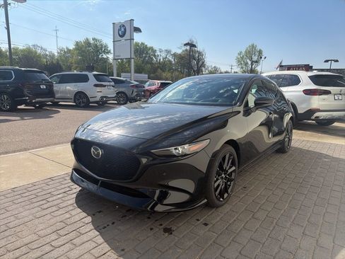 New 2026 MAZDA MAZDA3 Hatchback w/Premium Plus Pkg AWD/4WD image 3