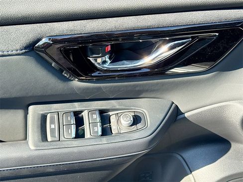 New 2025 Subaru Forester Limited image 16