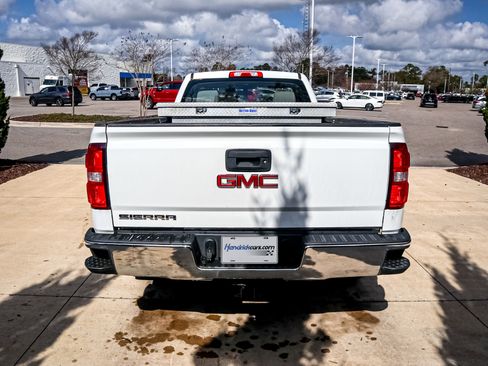 Used 2017 GMC Sierra 1500 2WD Regular Cab image 7