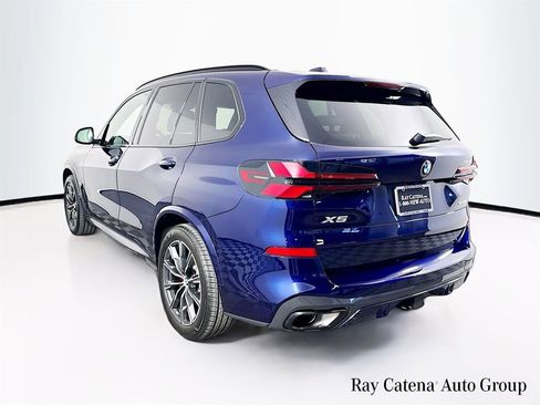 Used 2024 BMW X5 xDrive40i w/ M Sport Package image 5