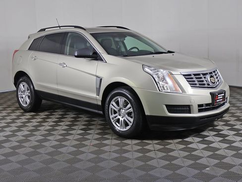 Used 2014 Cadillac SRX FWD image 2