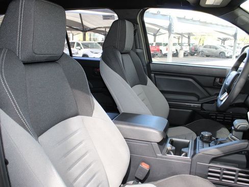 New 2026 Toyota 4Runner 4WD image 40