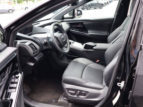 Used 2023 Subaru Solterra AWD image 7