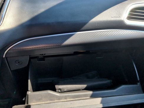 Used 2020 Ford Edge ST w/ Cold Weather Package image 30