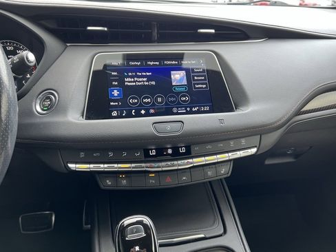 Used 2021 Cadillac XT4 Sport image 14