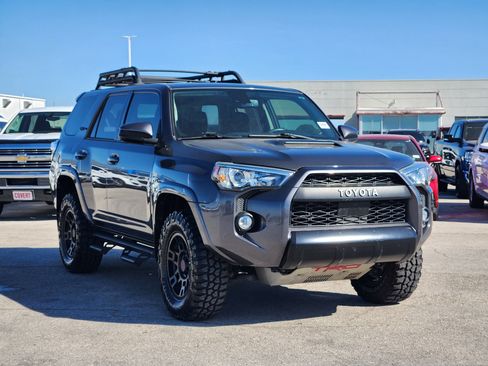 Used 2020 Toyota 4Runner TRD Pro AWD/4WD image 3