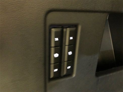 Used 2024 Lincoln Navigator L Reserve image 9