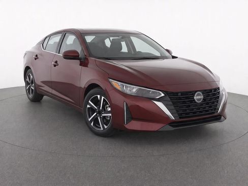 Used 2025 Nissan Sentra SV FWD image 2