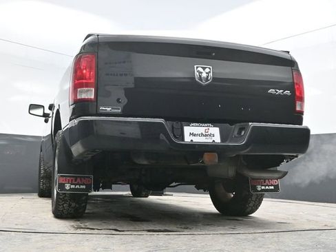 Used 2018 RAM 1500 Express w/ Express Value Package image 33