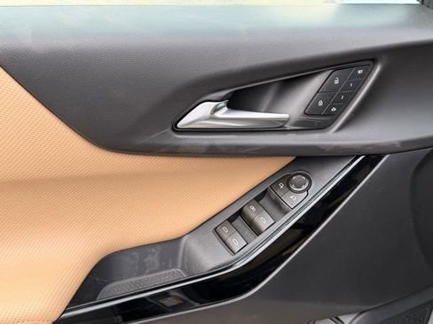 New 2026 Chevrolet Equinox ACTIV w/ Convenience Package III image 11