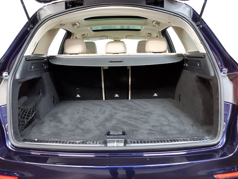 Used 2017 Mercedes-Benz GLC 300 GLC 300 4MATIC SUV w/ Premium 2 Package image 29